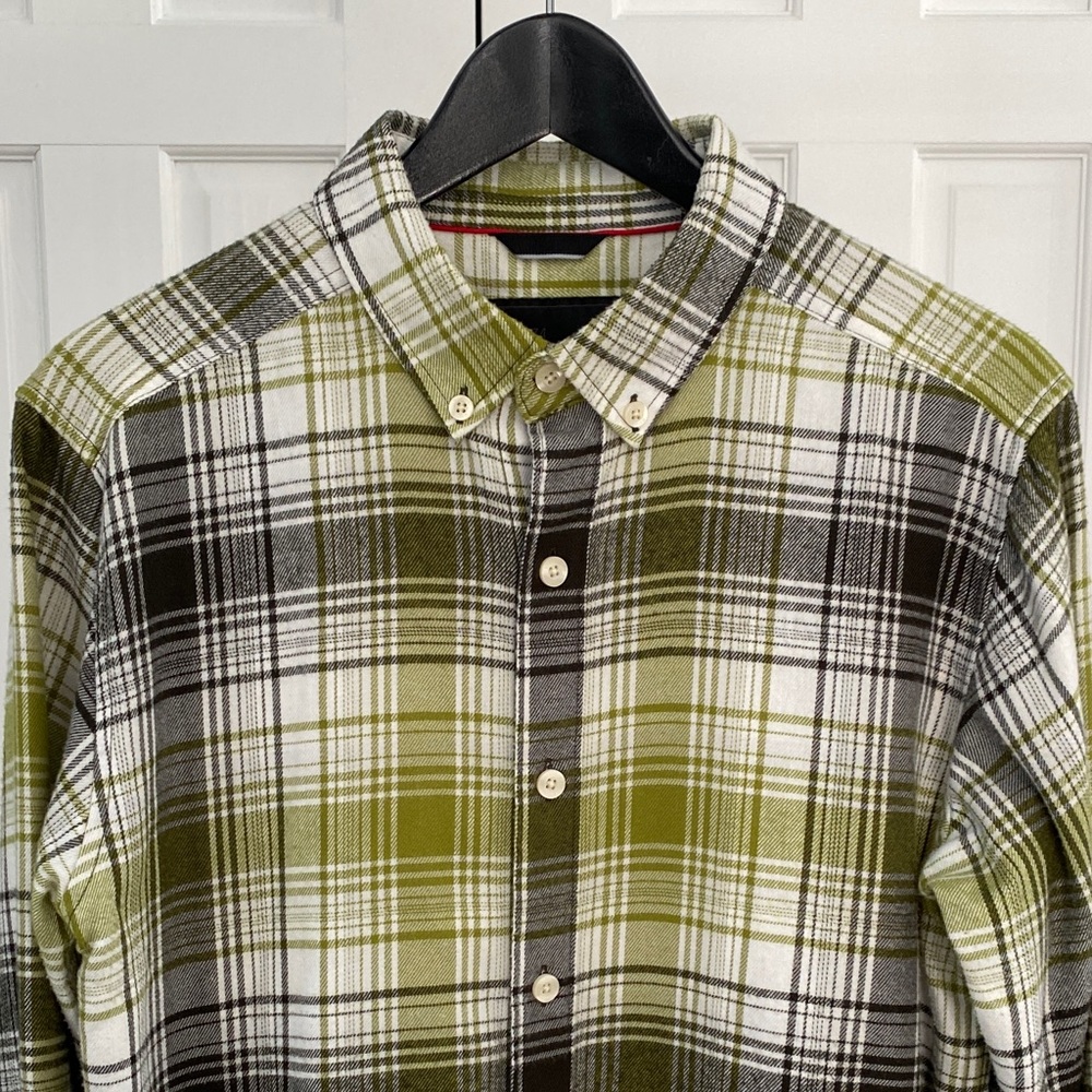 Marmot / Plaid Button Down / Olive and White and Black / Medium